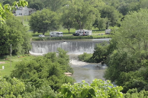 Living in Lanesboro town image