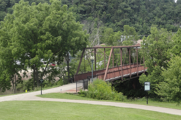 Living in Lanesboro town image
